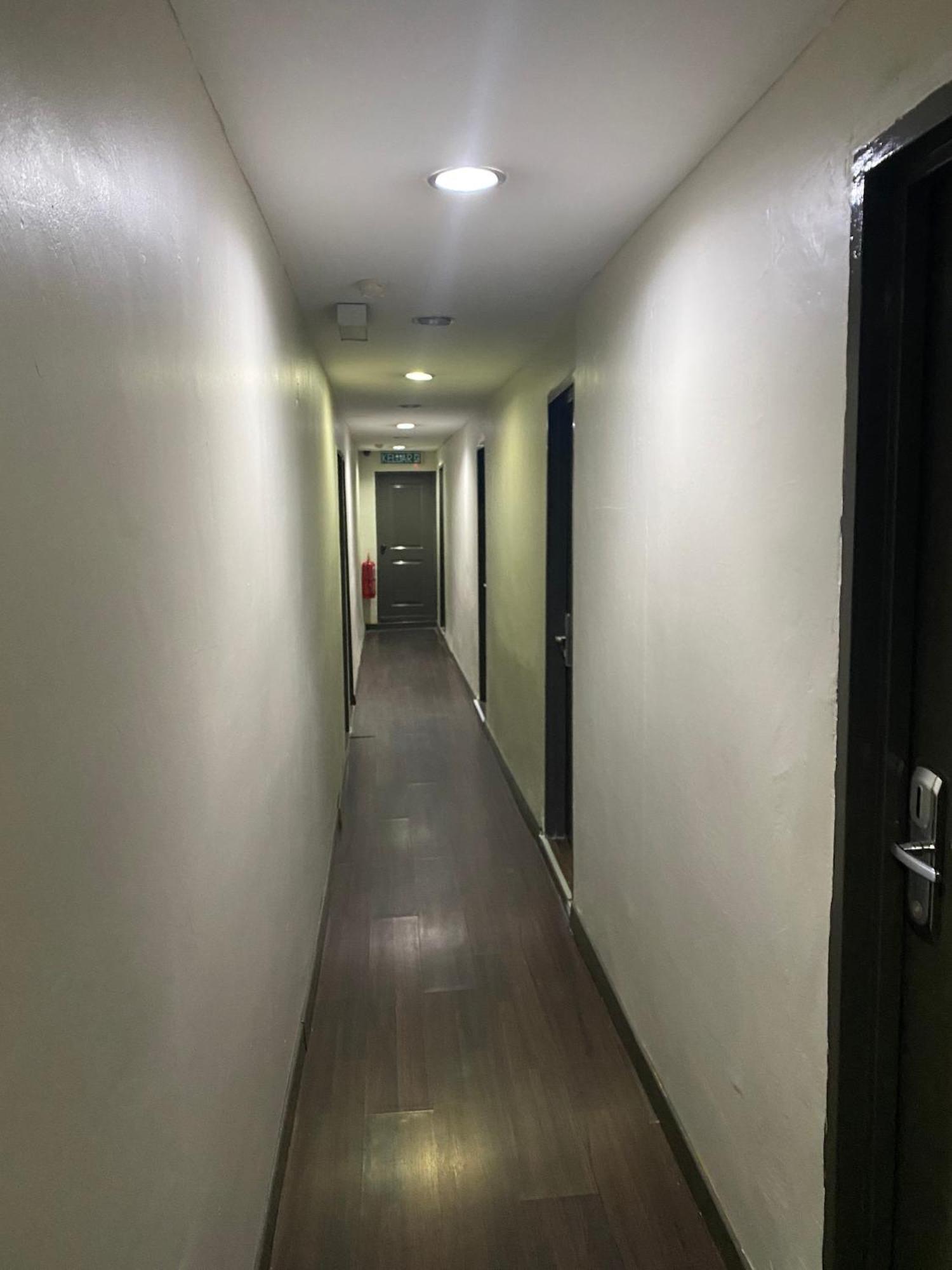 梳邦再也 1St Living Subang酒店 外观 照片