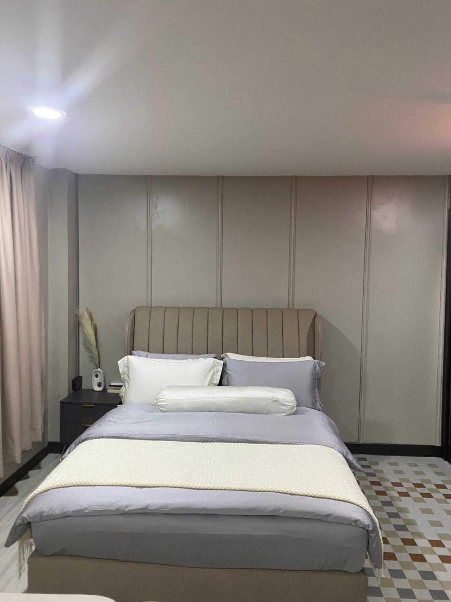 梳邦再也 1St Living Subang酒店 外观 照片